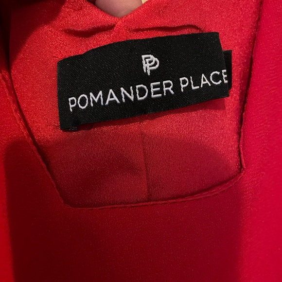 Red Dress - Picture 2 of 2